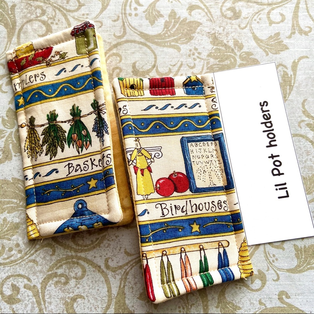 Handmade Lil Potholders-Folkart / NEW